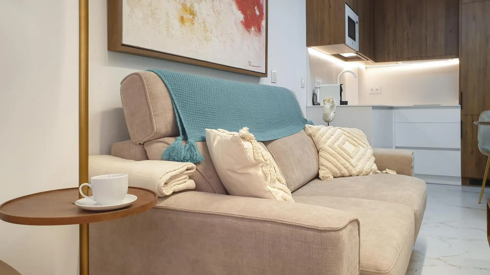 Lujoso Apartamento En El Corazon De Malaga Spain
